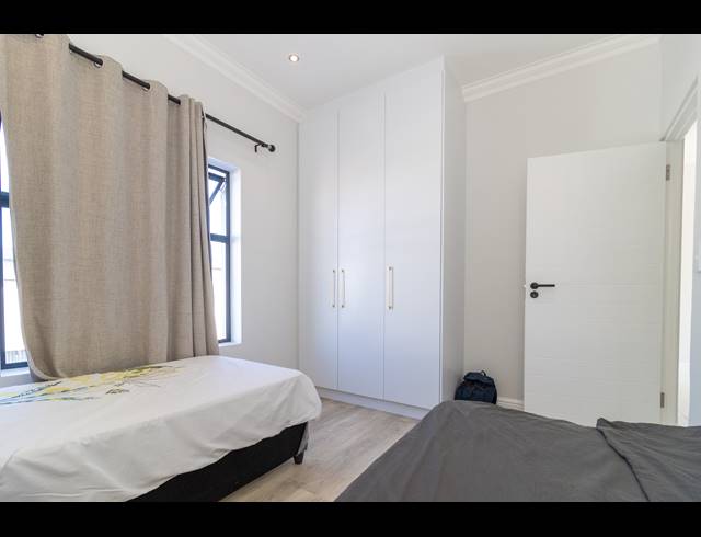 3 BEDROOM HOUSE FOR SALE IN SANDOWN